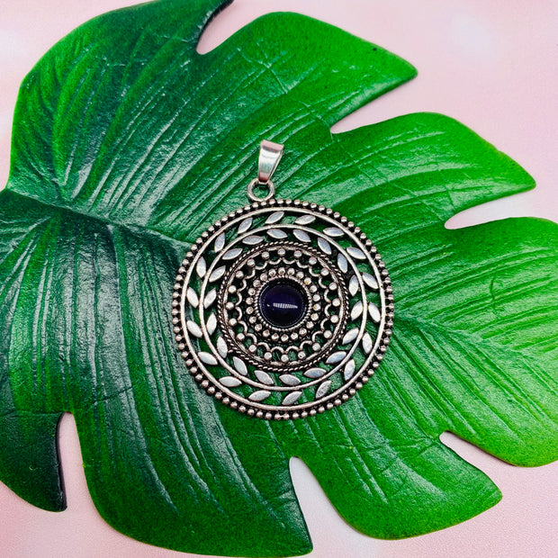 Wreath Pendant