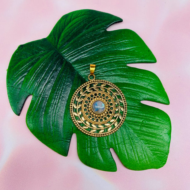 Wreath Pendant