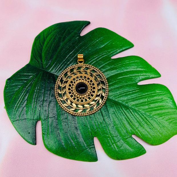 Wreath Pendant