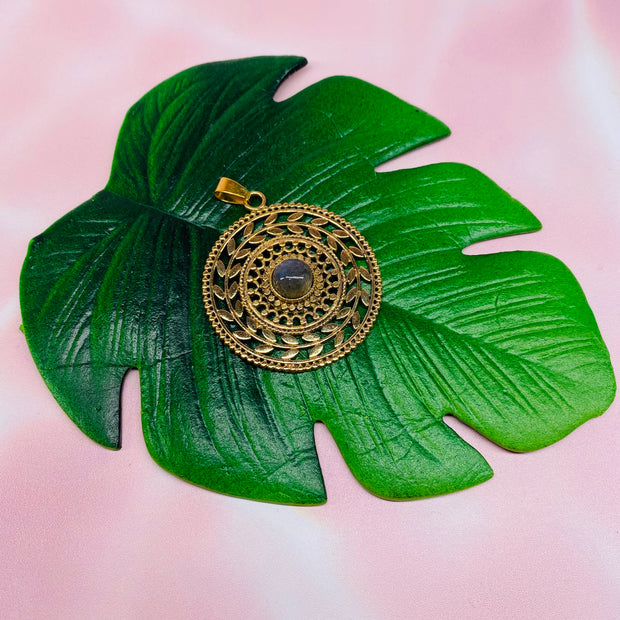 Wreath Pendant